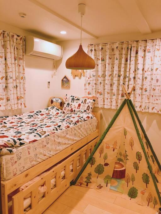 Qiqi House まるごと新築一軒家宿 Spacious New Home, 8 Guests, Easy Airport & Access *